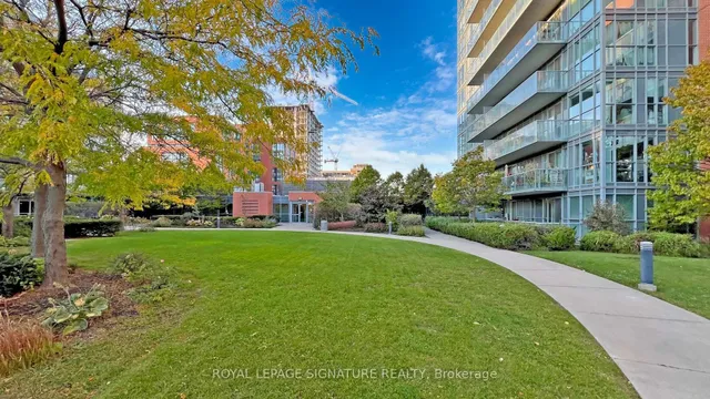 Additional image 37 of 25 Cole St Unit 1906