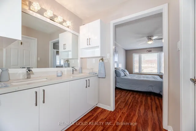 Additional image 13 of 26 Mossbank Dr