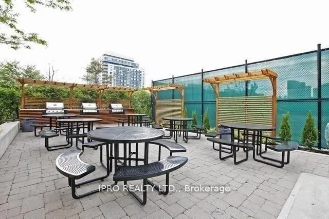 Additional image 50 of 10 Navy Wharf Crt Unit 612