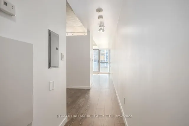 Additional image 8 of 285 Mutual St Unit 608