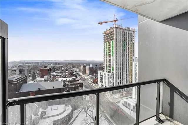 Additional image 26 of 15 Queen St Unit 1204