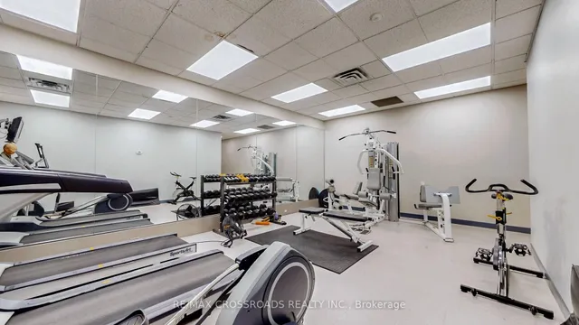 Additional image 29 of 18 Merton St Unit 716