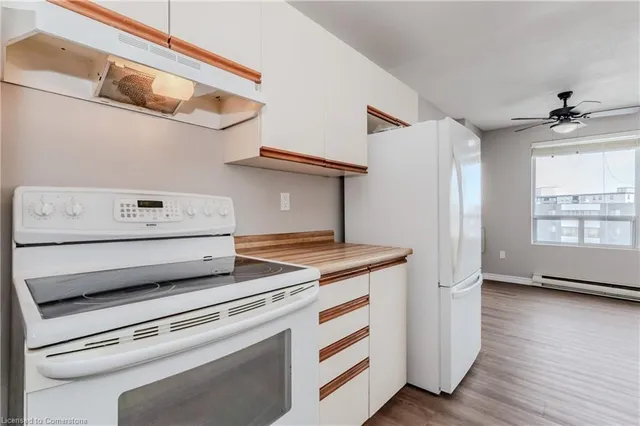 Additional image 14 of 65 Highland Cres Unit 806