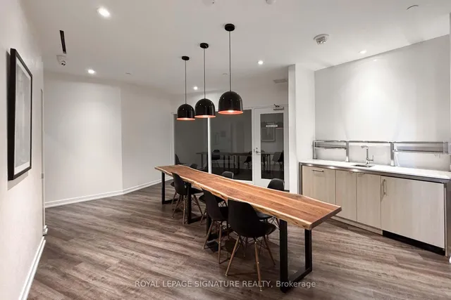 Additional image 37 of 135 East Liberty St Unit PH9