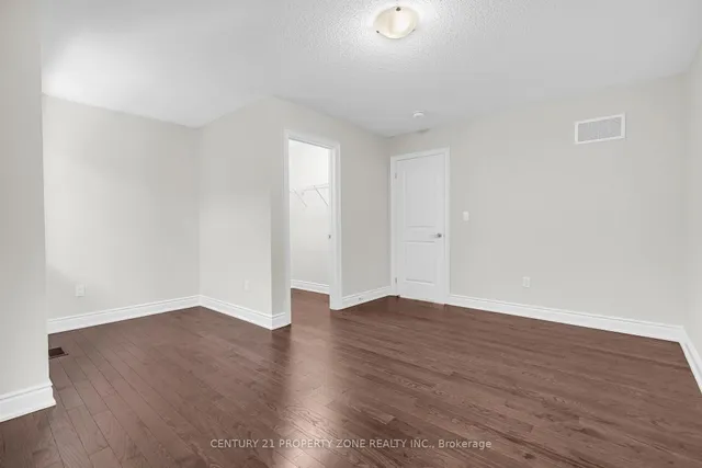 Additional image 38 of 33 Gladmary Dr