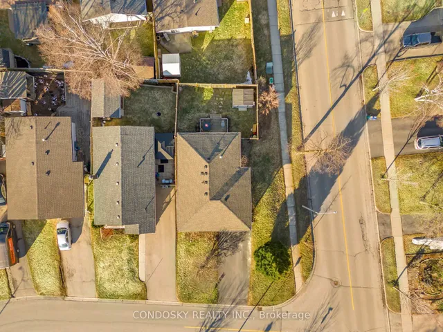 Additional image 48 of 182 Roberts Cres