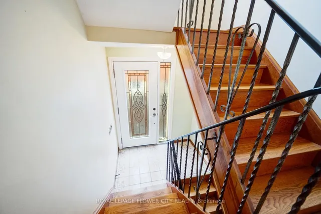 Additional image 31 of 154 Sheldon Ave Unit A