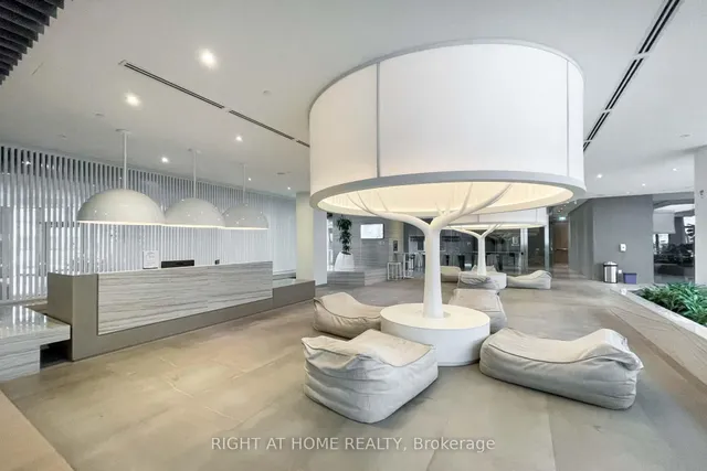 Additional image 28 of 100 Harbour St Unit 1408