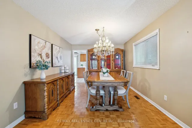 Additional image 11 of 56 Canarvan Crt