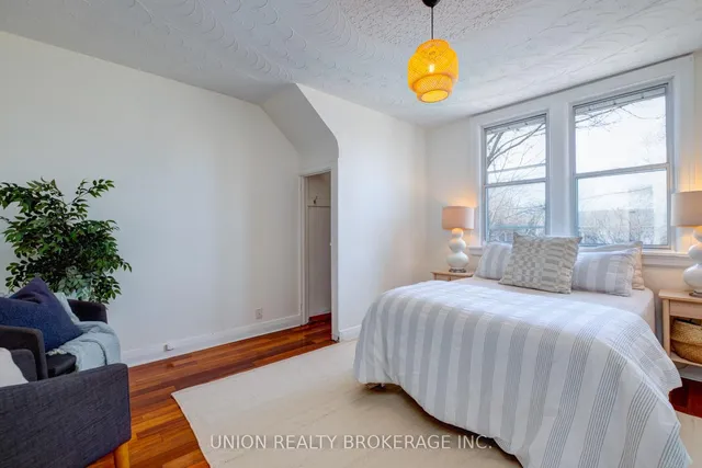 Additional image 19 of 49 Bastedo Ave