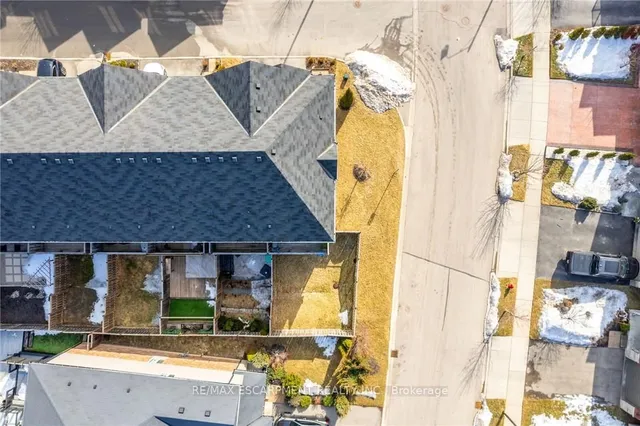 Additional image 50 of 247 Festival Way Unit 1