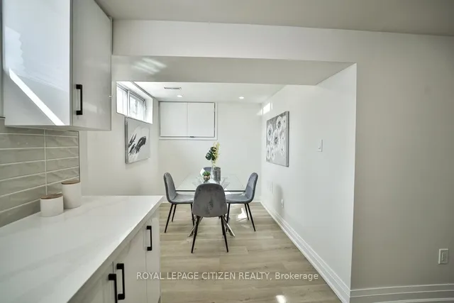 Additional image 32 of 34 Belleglade Crt