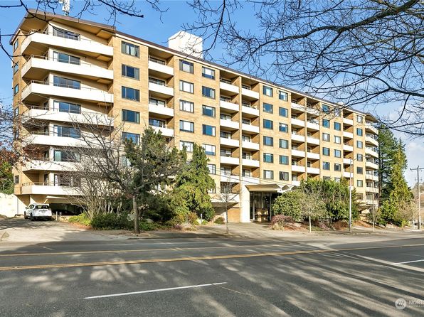 4545 Sand Point Way NE UNIT 207, Seattle, WA 98105