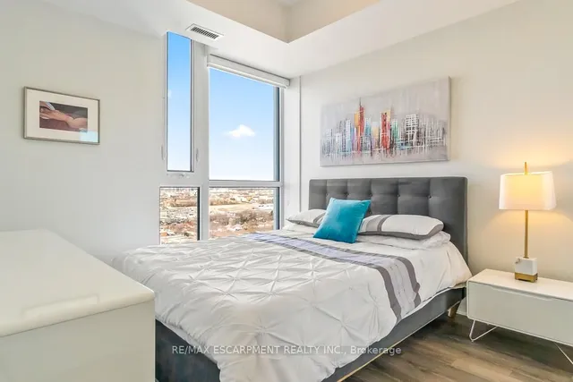 Additional image 23 of 15 Zorra St Unit 1608