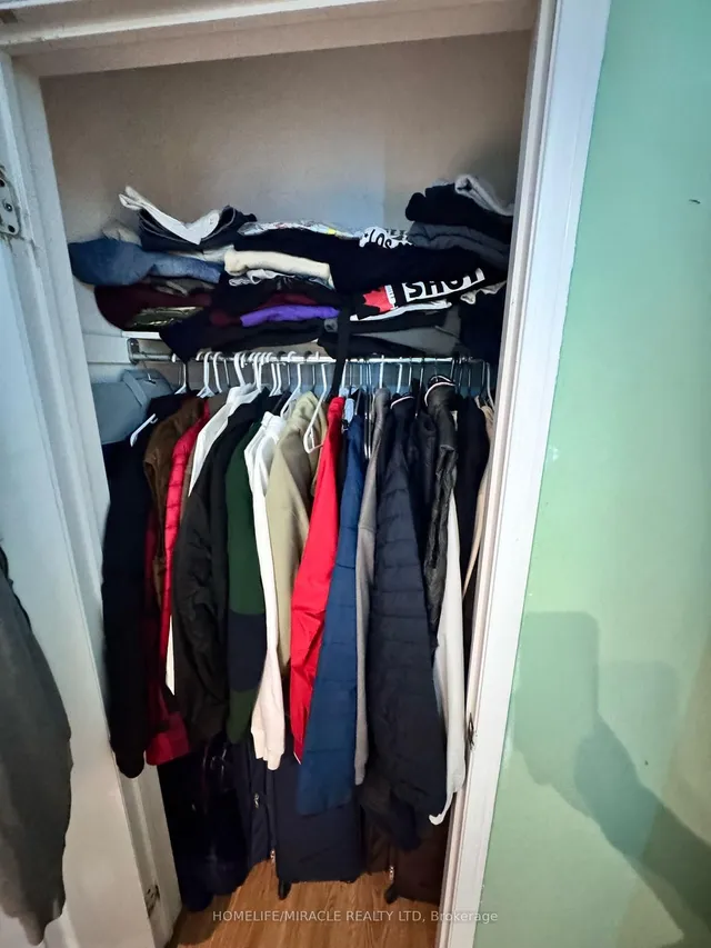 Additional image 9 of 34 Dunure Cres