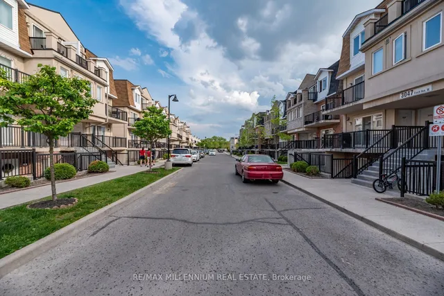 Additional image 20 of 3045 Finch Ave Unit 2093