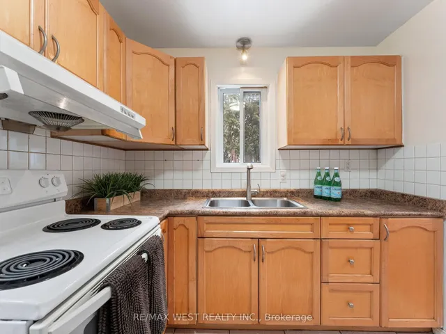 Additional image 9 of 94 Plum Tree Way