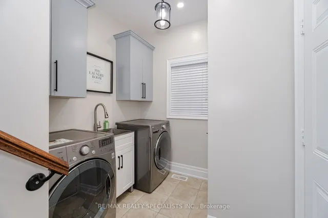 Additional image 18 of 122 Teal Crest Circ