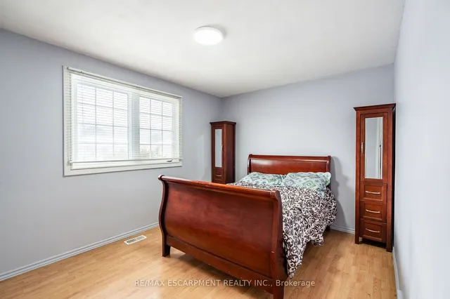 Additional image 15 of 19 Winthrop Pl