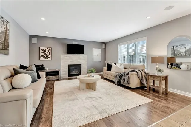 Additional image 18 of 7 Bocelli Cres