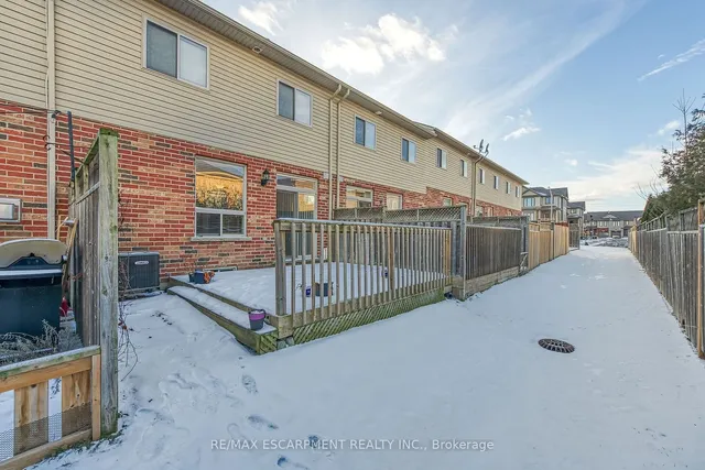 Additional image 7 of 12 Marina Point Cres