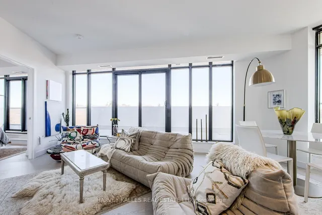 160 Kingsway Cres Unit 413