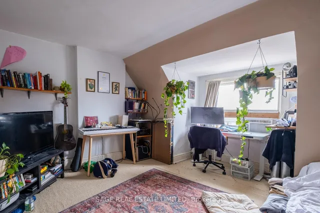 Additional image 18 of 112 Beatrice St