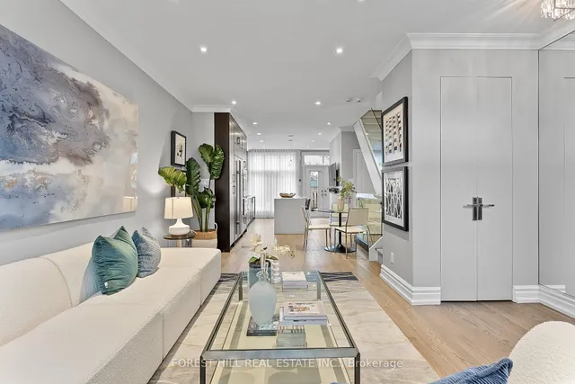 Additional image 4 of 8 Alex Mews