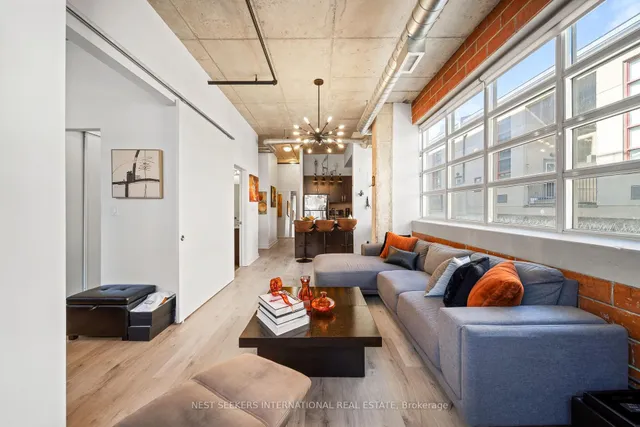 Additional image 12 of 10 Wellesley Pl Unit 302