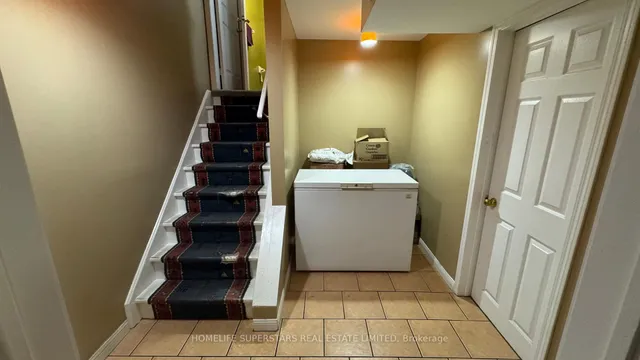 Additional image 32 of 980 Peter Robertson Blvd