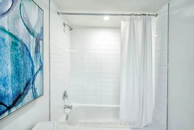 Additional image 36 of 3650 Kaneff Cres Unit 908