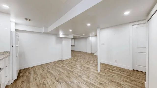 Additional image 12 of 70 Wexford Blvd