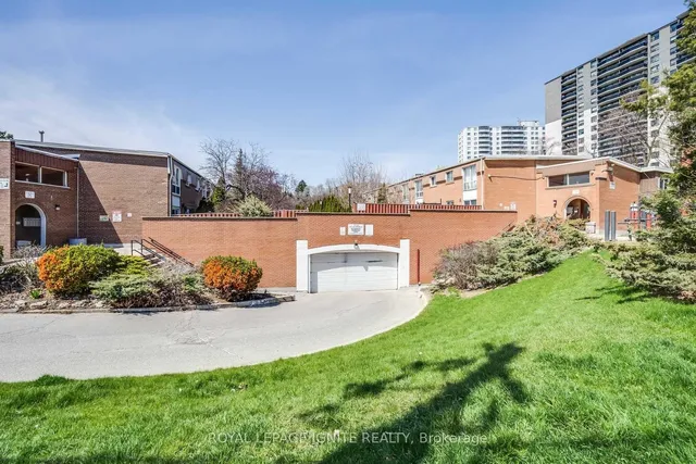 Additional image 34 of 10 Leith Hill Rd Unit 4