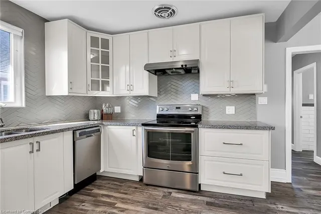 Additional image 23 of 125 Erin Ave