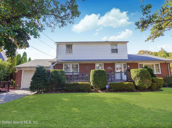 6 Caldera Pl, Staten Island, NY 10301
