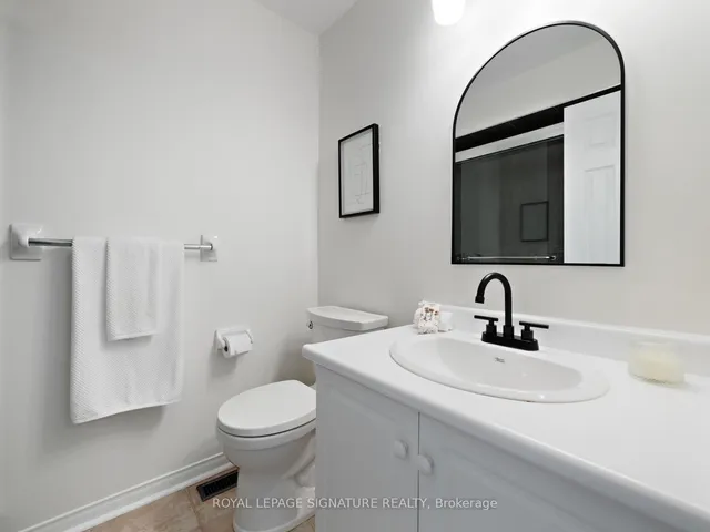 Additional image 27 of 15 Eastport Dr