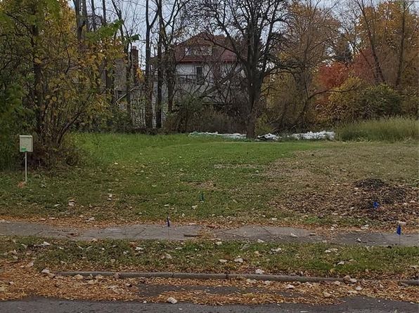 908 Manistique St, Detroit, MI 48215