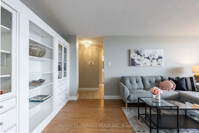 Additional image 11 of 2055 Upper Middle Rd Unit 306