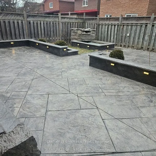 Additional image 21 of 76 Metzak Dr