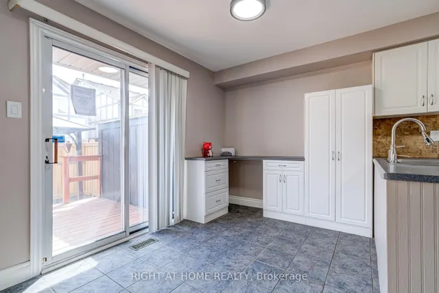 Additional image 9 of 167 Ural Circ