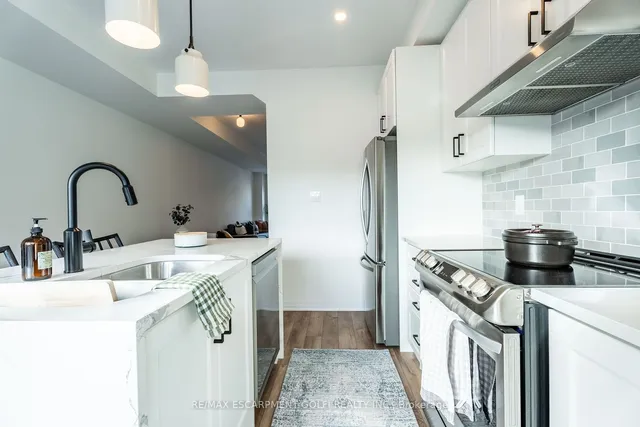 Additional image 15 of 85 Poulette St