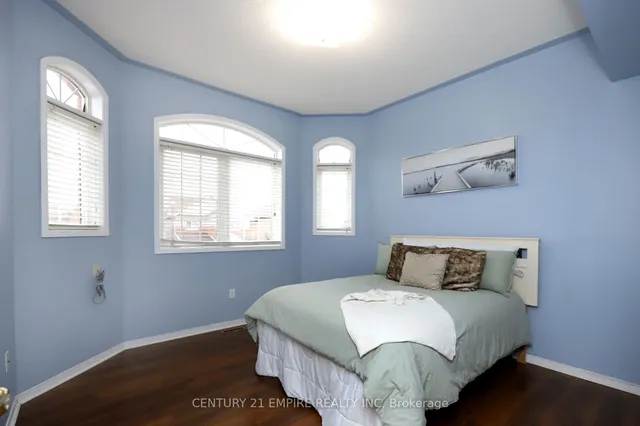 Additional image 32 of 21 Spencer Dr