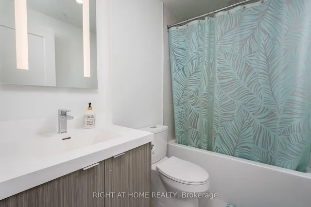 Additional image 23 of 30 Inn On The Park Dr Unit 3101