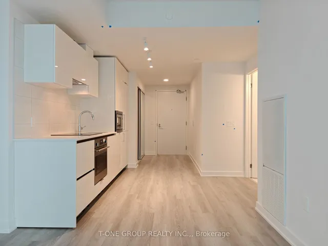 Additional image 2 of 230 Simcoe St