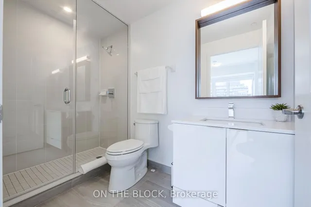 Additional image 29 of 543 Richmond St Unit 1006