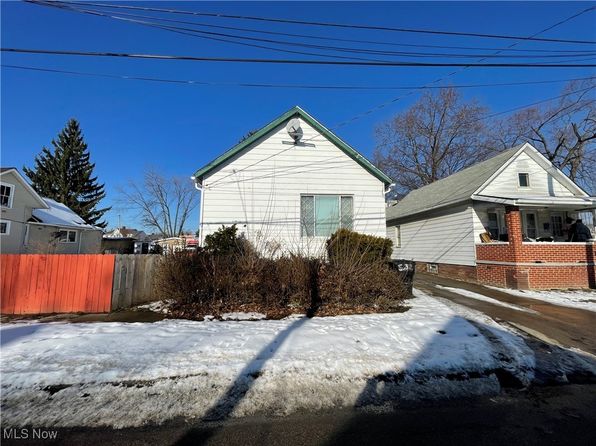 3532 Carlyle Ave, Cleveland, OH 44109