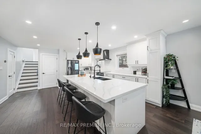 Additional image 9 of 122 Robert Hicks Dr