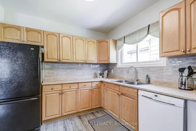 Additional image 16 of 62 Baldwin St