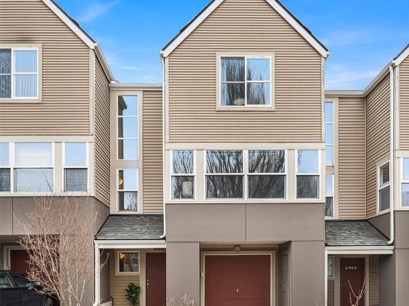 6904 30th Avenue S, Seattle, WA 98108