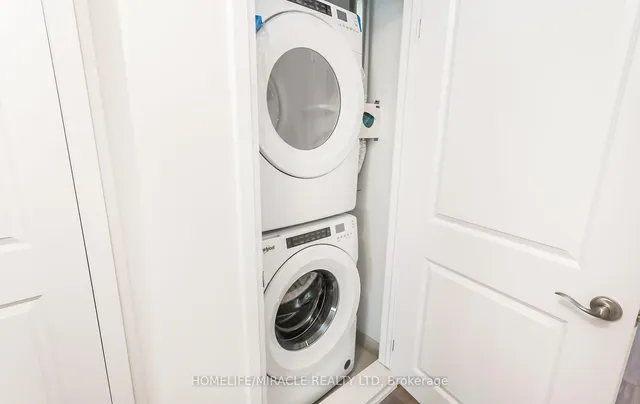 Additional image 19 of 261 Woodbine Ave Unit Unit 27